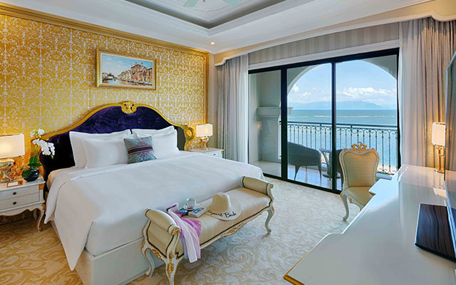 이그제큐티브 스위트 오션뷰(Executive Suite Ocean View)풀보드