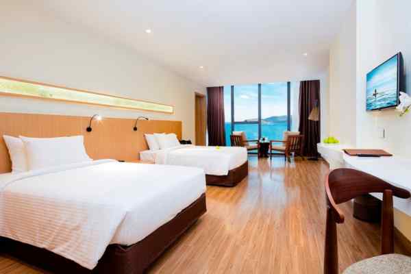 럭셔리 패밀리 커넥팅 비치프런트 (Luxury Family Connecting Beachfront)