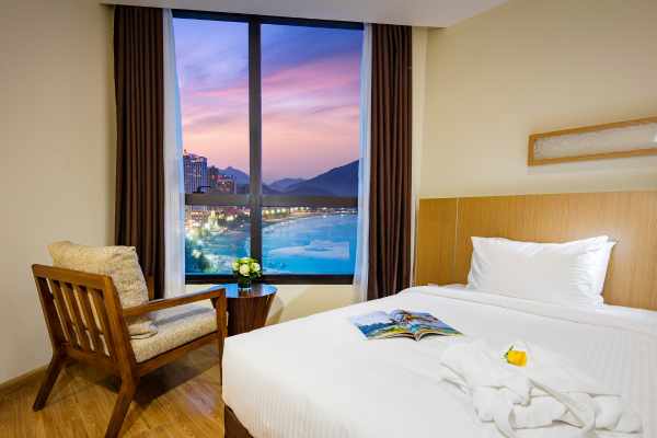 럭셔리-패밀리-커넥팅-비치프런트-luxury-family-connecting-beachfront