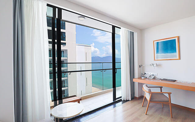 프리미어 스위트 파셜 오션 더블룸(Premier Suite Partial Ocean Double Room)