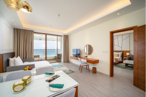 씨뷰-인터커넥티드-스튜디오-소파-베드-seaview-interconnected-studio-sofa-bed