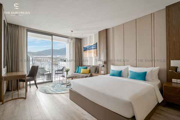 디럭스 더블 시티뷰 (Deluxe Double City View)