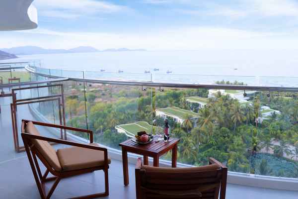 디럭스 트윈 오션뷰 욕조 (Deluxe Twin Ocean Bathtub)