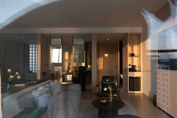 스위트-마운틴뷰-발코니-suite-mountain-view-with-balcony