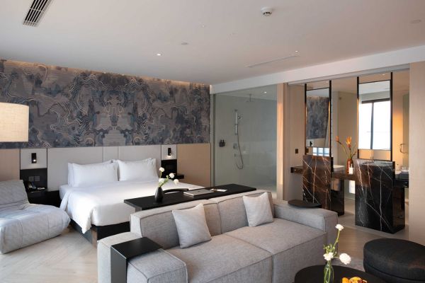 스위트-마운틴뷰-발코니-suite-mountain-view-with-balcony