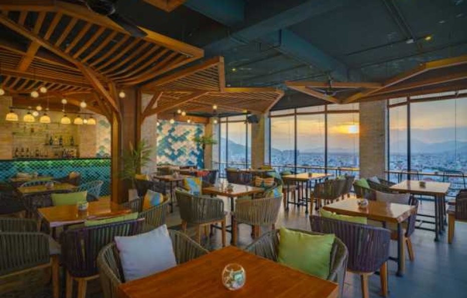 나트랑 시에스타 호텔 (Seaesta Hotel Nha Trang)