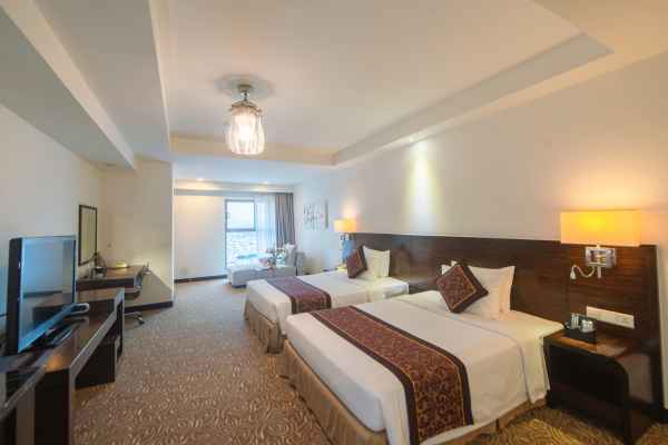 디럭스 트윈 시티뷰 (Deluxe Twin City View)