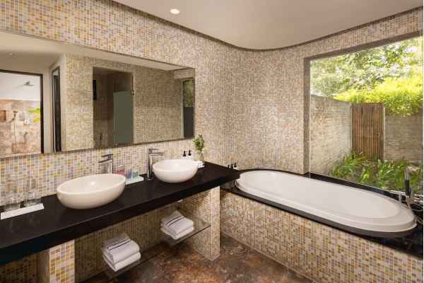 더 레벨 프리미엄 트윈 (The Level Premium Twin)