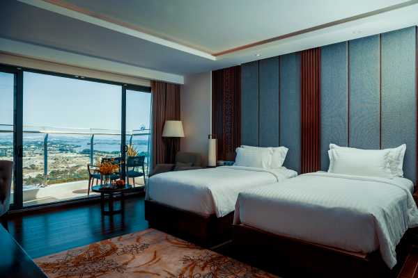 디럭스 스카이 트윈 (Deluxe Sky Twin)