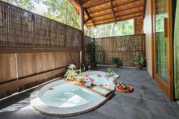 그린-풀-빌라-킹-green-pool-villa-king