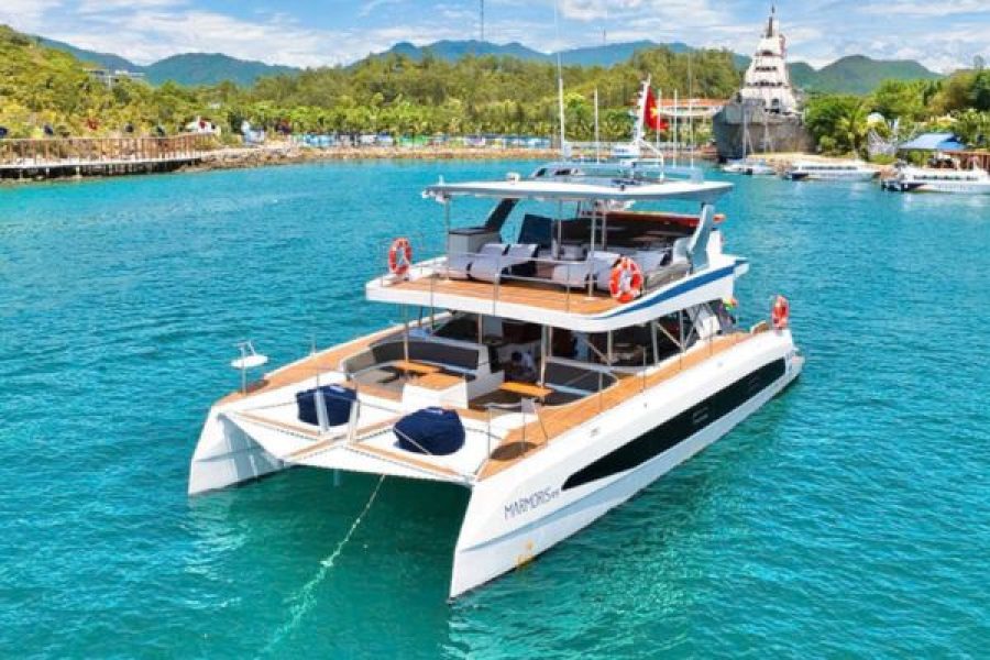 나트랑 럭셔리 선셋 요트투어 Nha Trang Luxury Sunset Yacht Tour