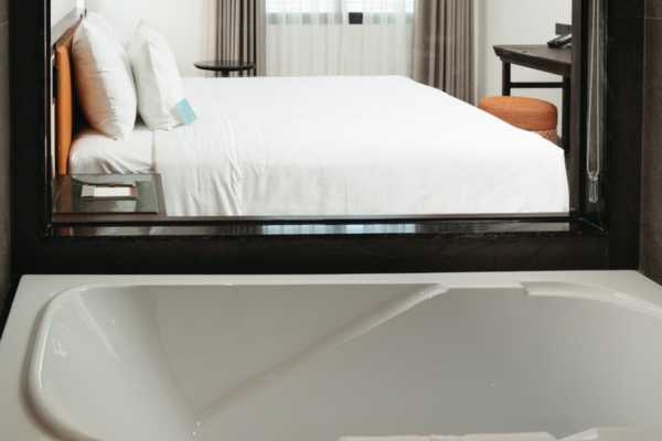 프리미어 디럭스 킹 (Premier Deluxe King)